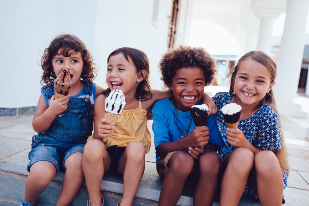 Férias nos tempos de hoje. Um tempo de descanso ou um tempo diferente do dia a dia - que inclusive poderia simplesmente ser ficar em casa - parece carecer de novos contornos.